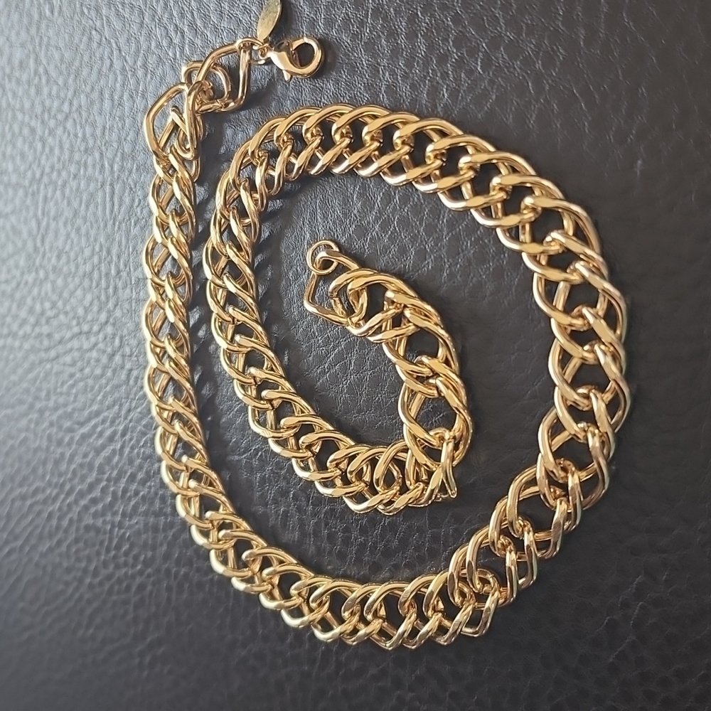 Kenneth Jay Lane Necklace - image 3